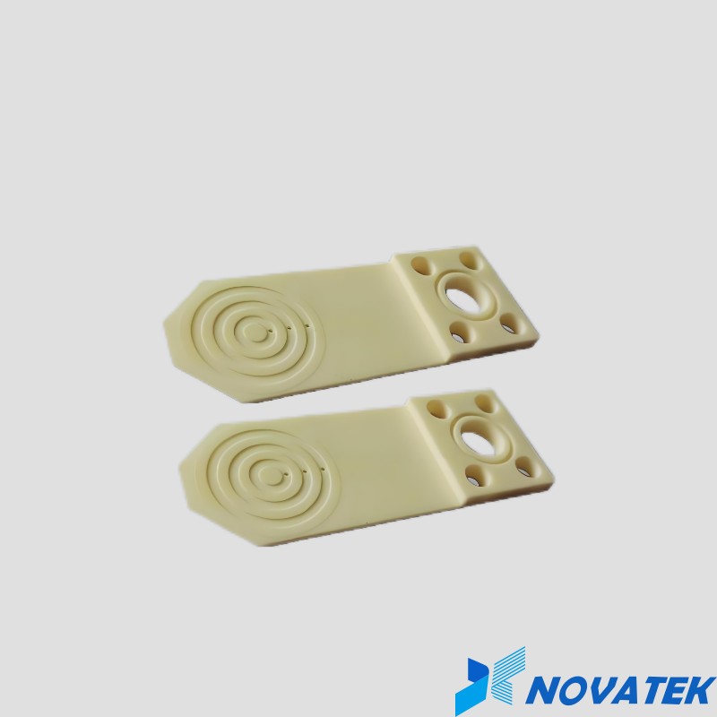 Alumina ceramic tablet