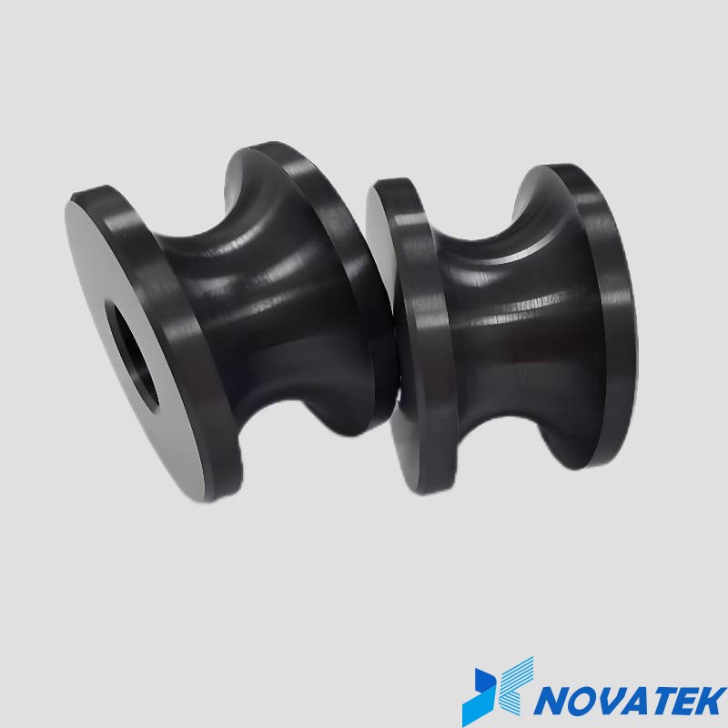 Silicon nitride ceramic guide wheel